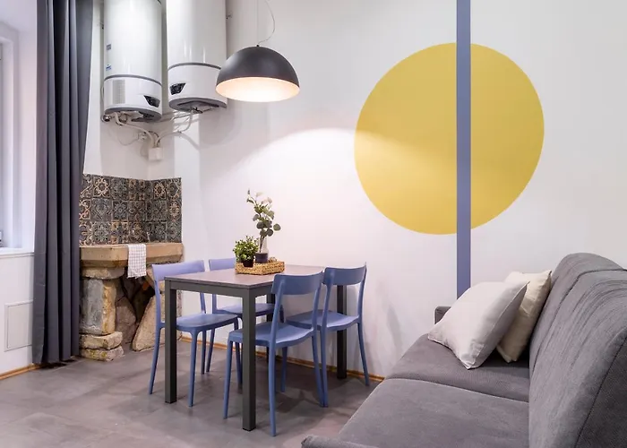 Nuovissimo Per 4 Ospiti + Wi-fi Trieszt